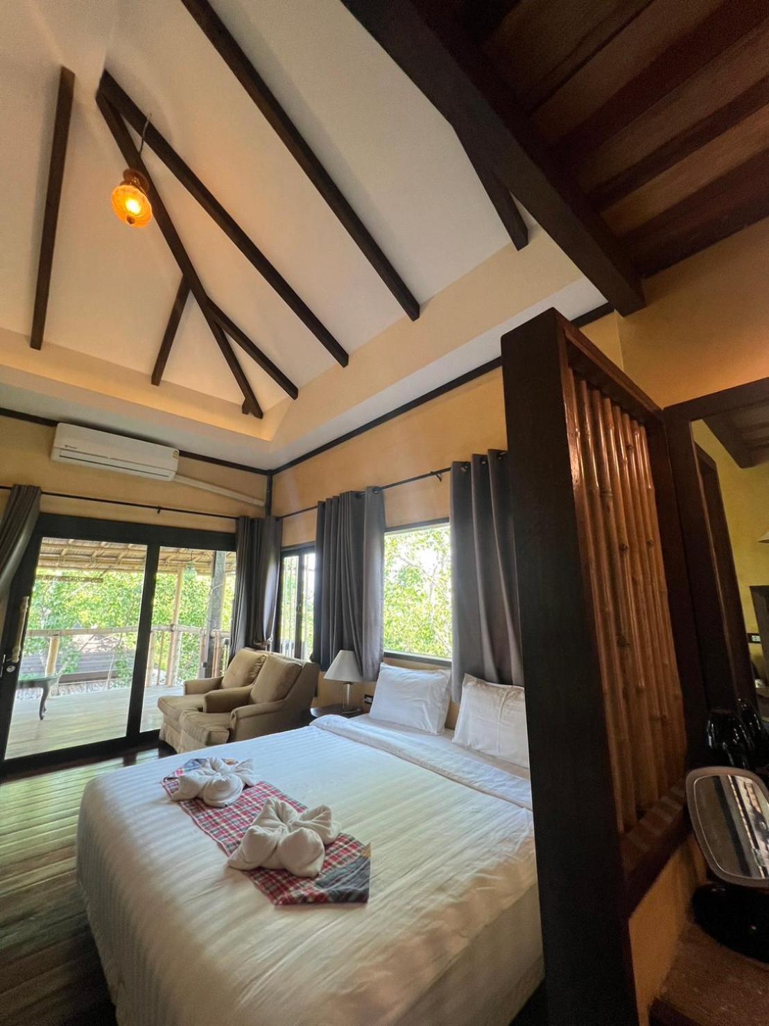 Relax House Lanta Old Town Hotel Ko Lanta Kültér fotó
