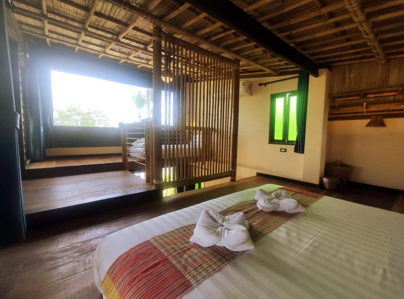 Relax House Lanta Old Town Hotel Ko Lanta Kültér fotó